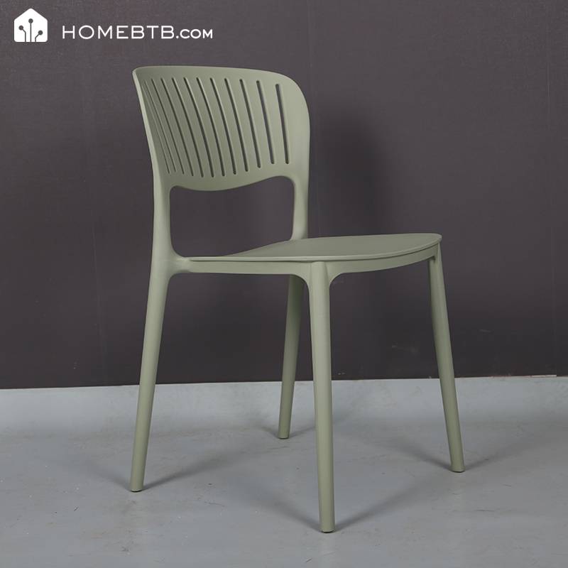 Simple Plastic Leisure Chair